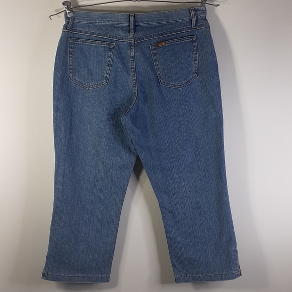 Riders Light Blue Jean Capris 16 - Picture 6 of 16